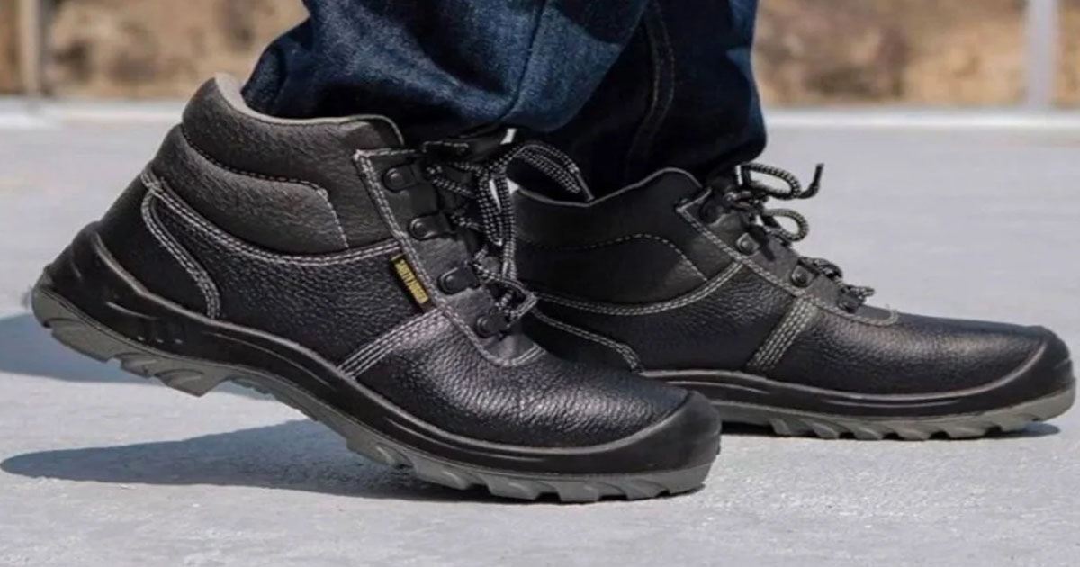 best safety shoes for electricians